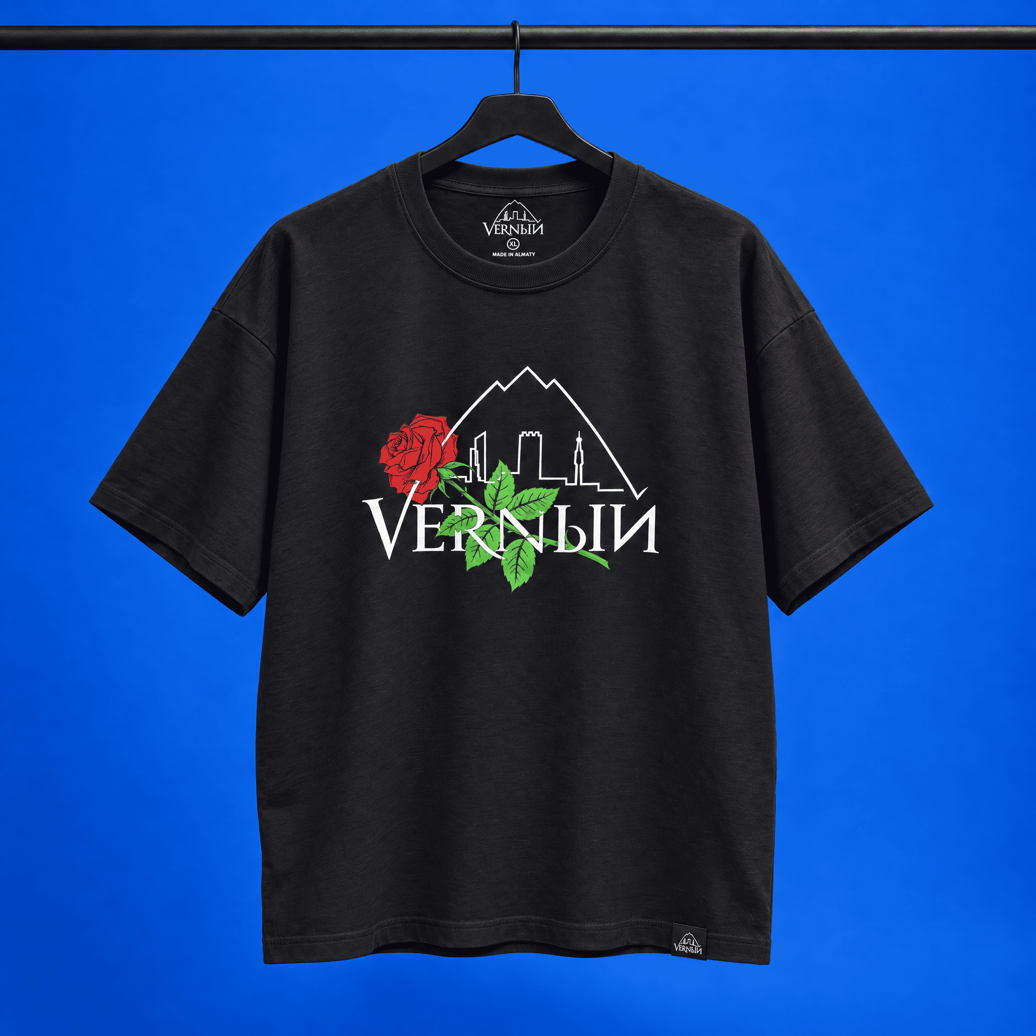 Футболка VERNЫЙ "ЦВЕТЫ"